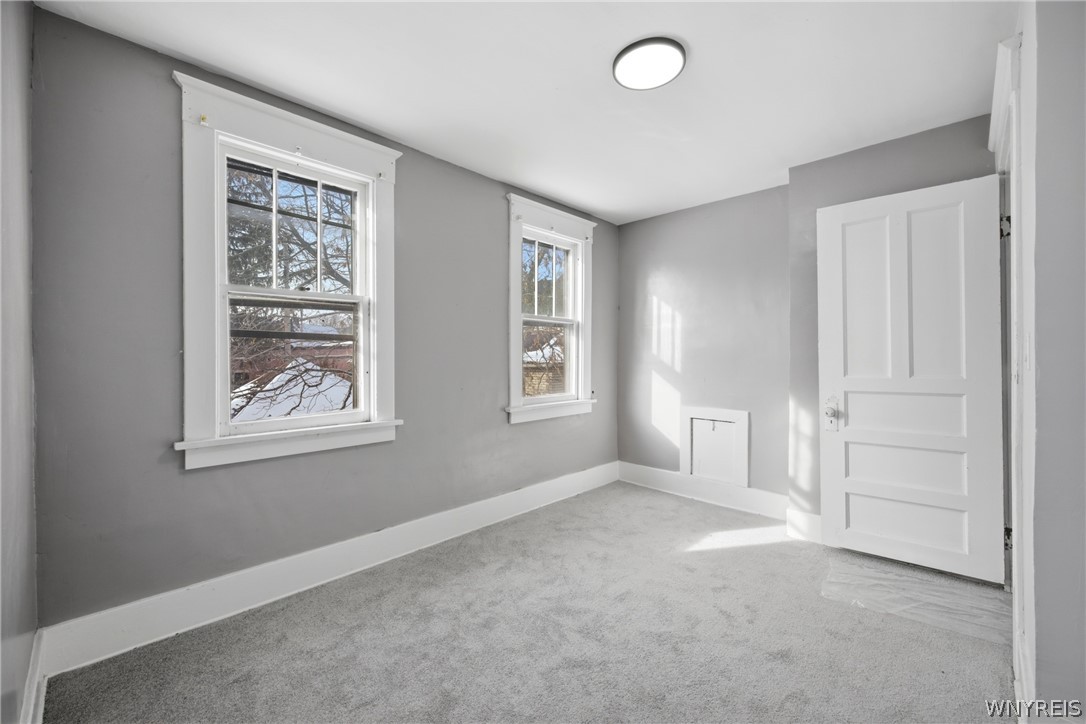 685 Abbott Road Buffalo, NY 14220 - Photo 17 of 21