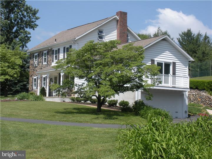 1560 Welsh Road Reading, PA 19607 - Photo 4 of 23