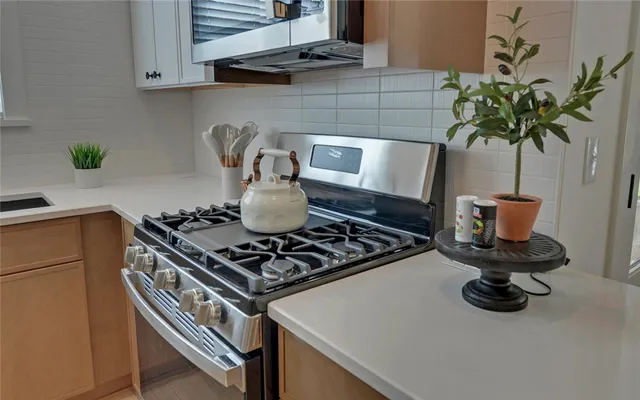 $795,000 | 73 Woodlake Drive, Unit B, Hartwell, GA 30643