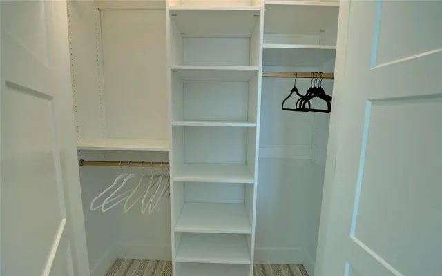 $795,000 | 73 Woodlake Drive, Unit B, Hartwell, GA 30643