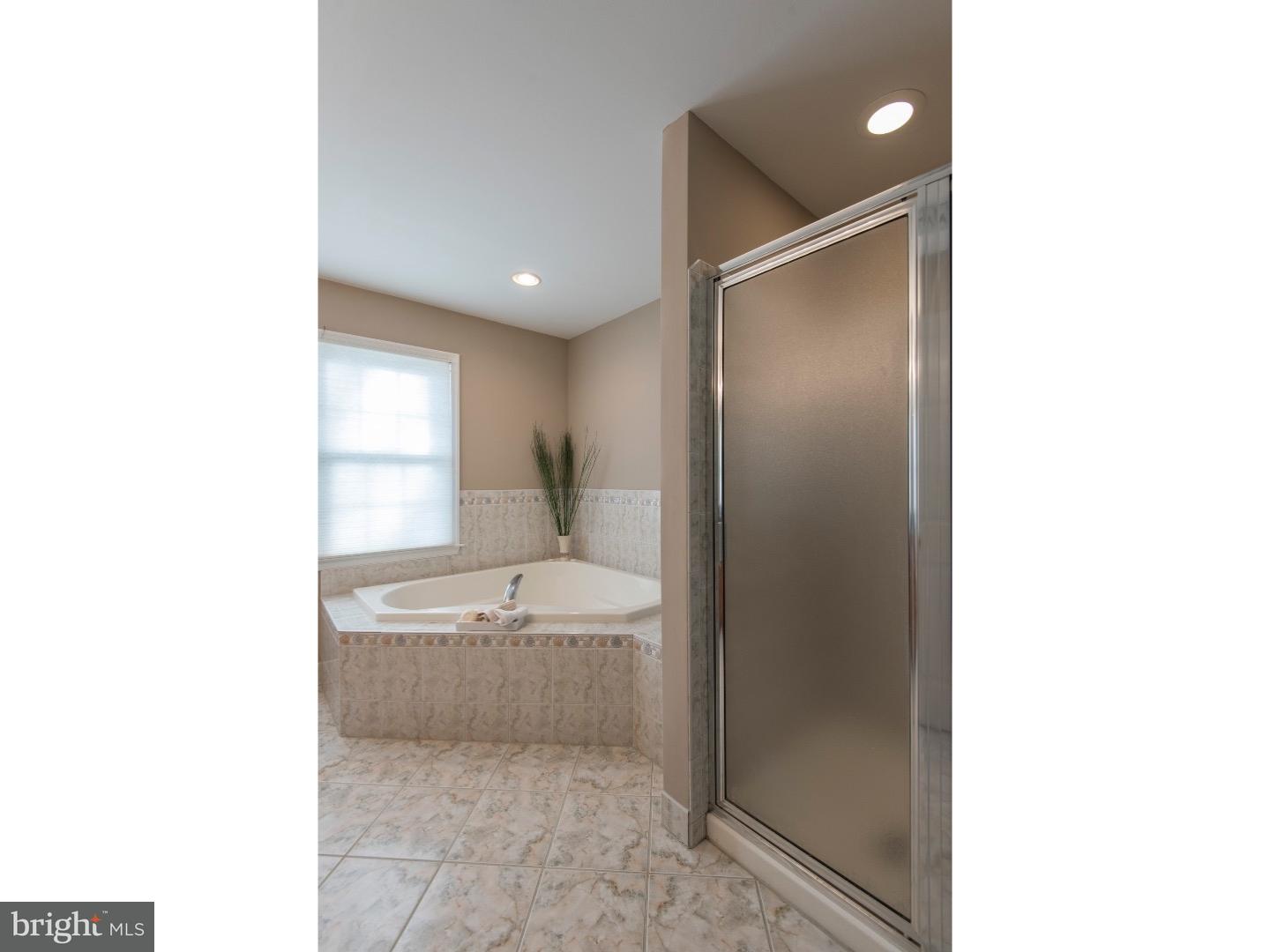 726 Suffolk Road Abington, PA 19046 - Photo 14 of 24 Master Bathroom