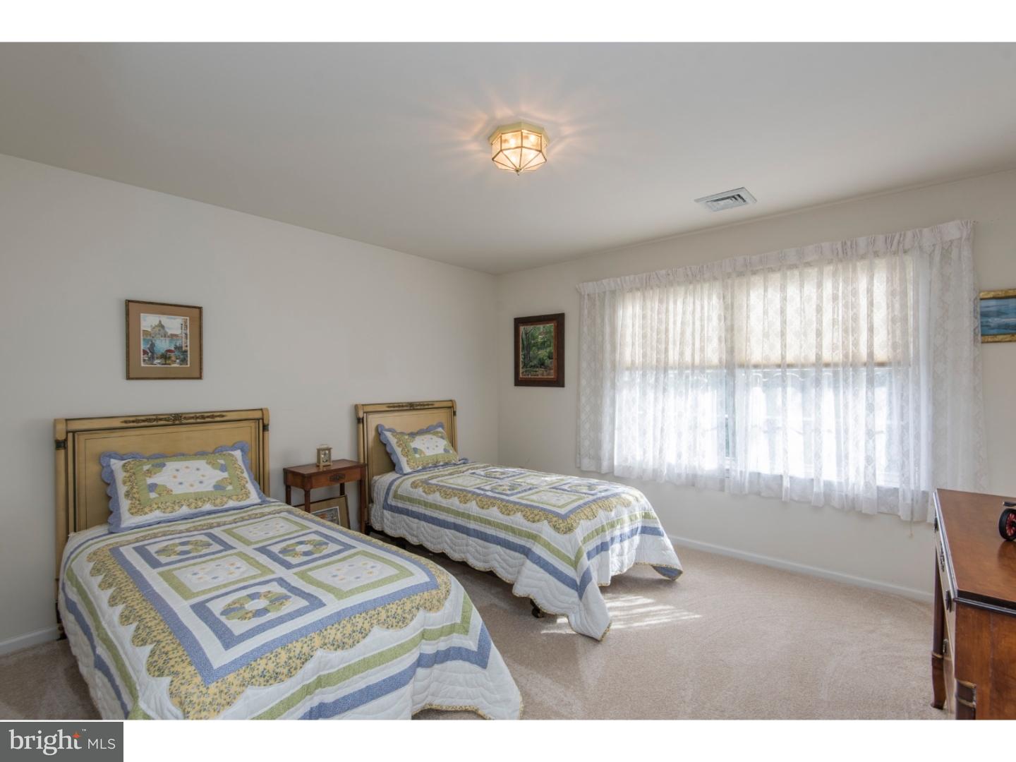 726 Suffolk Road Abington, PA 19046 - Photo 17 of 24 Bedroom 3
