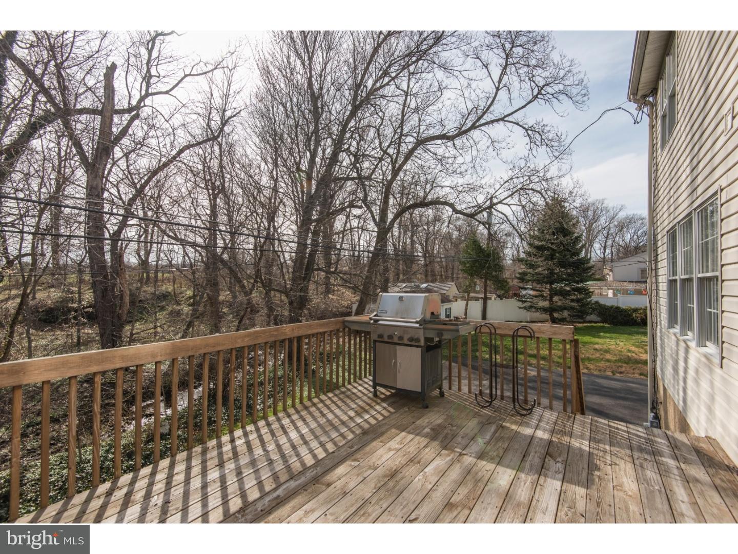 726 Suffolk Road Abington, PA 19046 - Photo 21 of 24 Deck