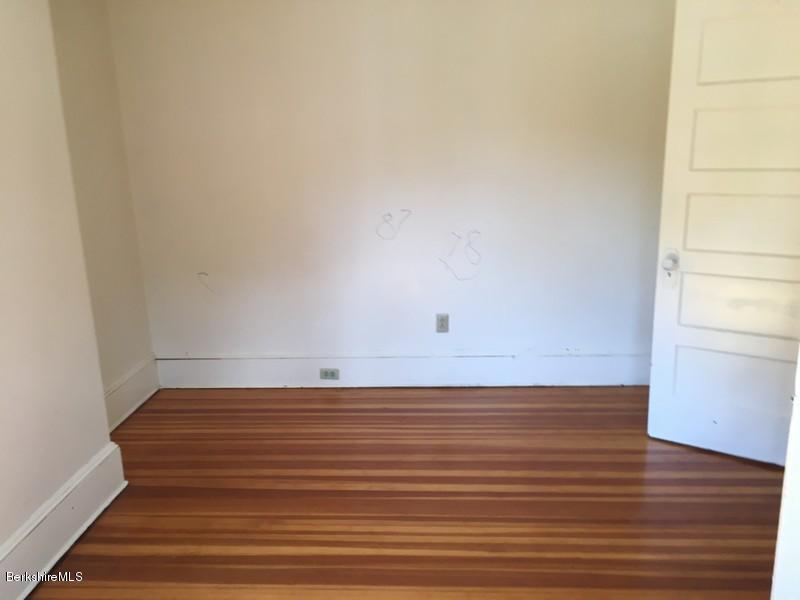 94 Bay State Road Pittsfield, MA 01201 - Photo 22 of 25 IMG_0689