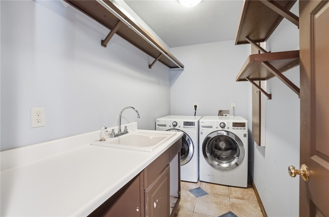 1424 Glen View Road Yellow Springs, OH 45387 - Photo 14 of 65