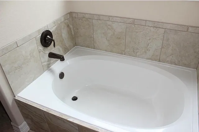 $2,350 | 2510 Pembroke Springs, Spring, TX 77373