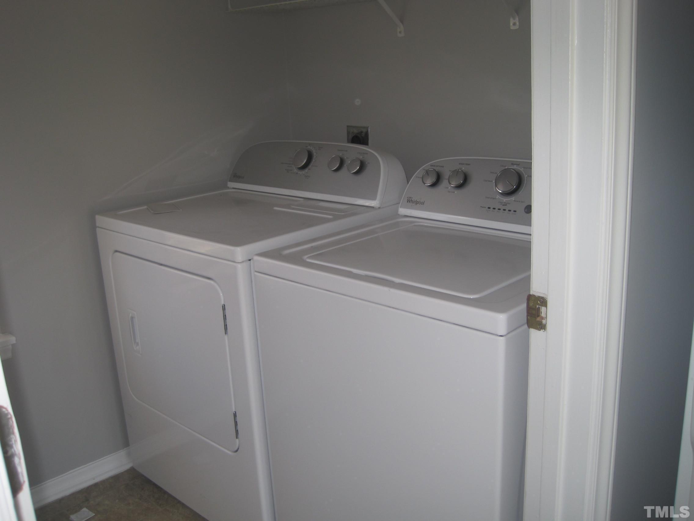 4405 Jordan Oaks Way Raleigh, NC 27604 - Photo 17 of 20 a utility room with dryer and washer