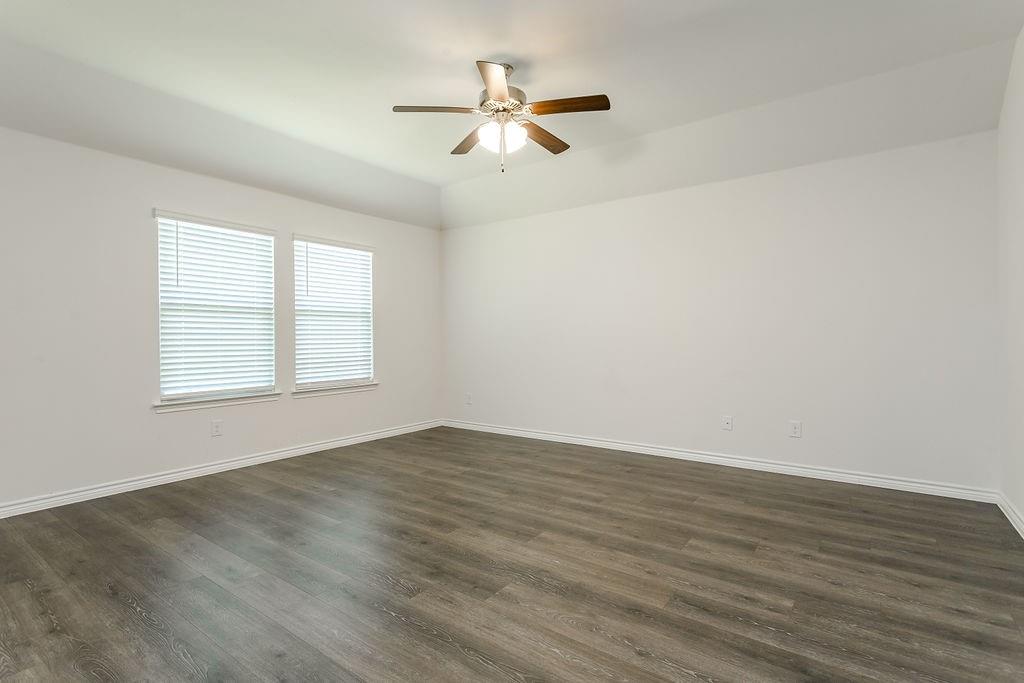 406 Saddle Club Way Princeton, TX 75407 - Photo 20 of 34