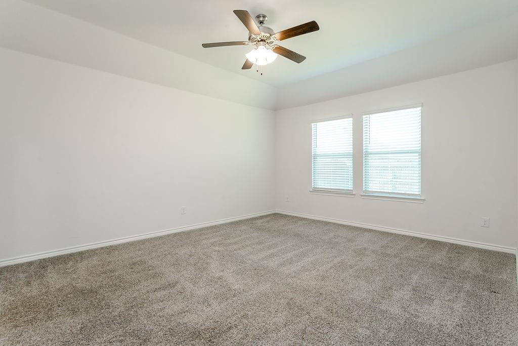 406 Saddle Club Way Princeton, TX 75407 - Photo 23 of 34