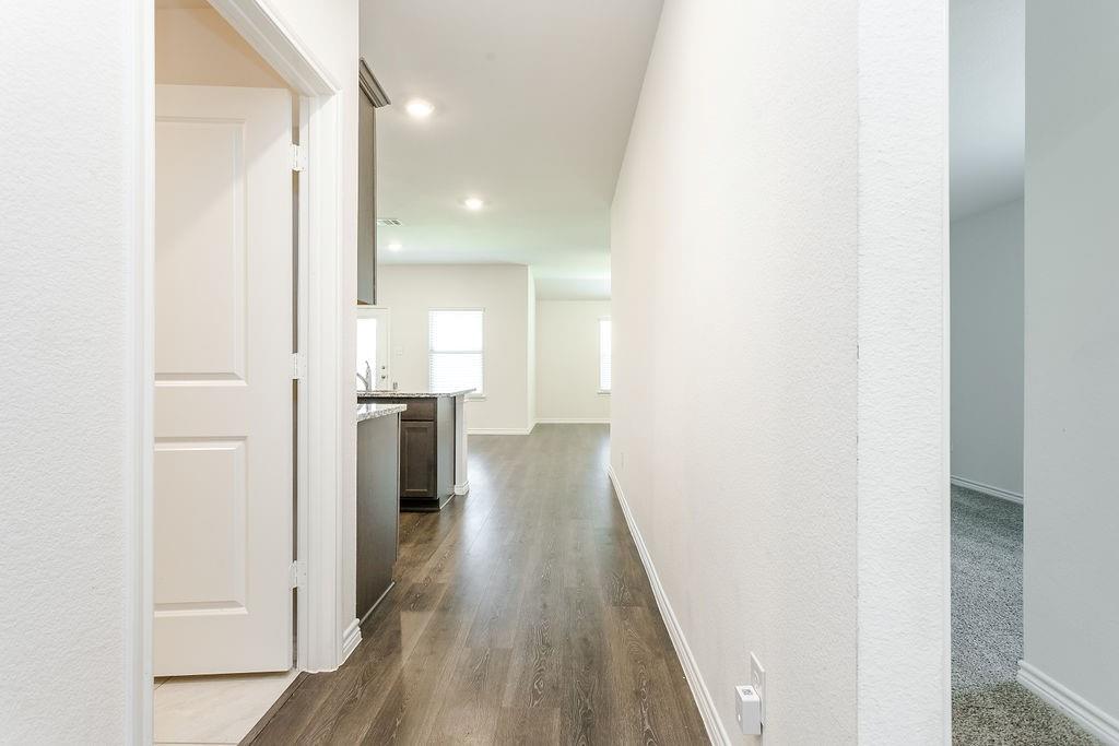 406 Saddle Club Way Princeton, TX 75407 - Photo 9 of 34