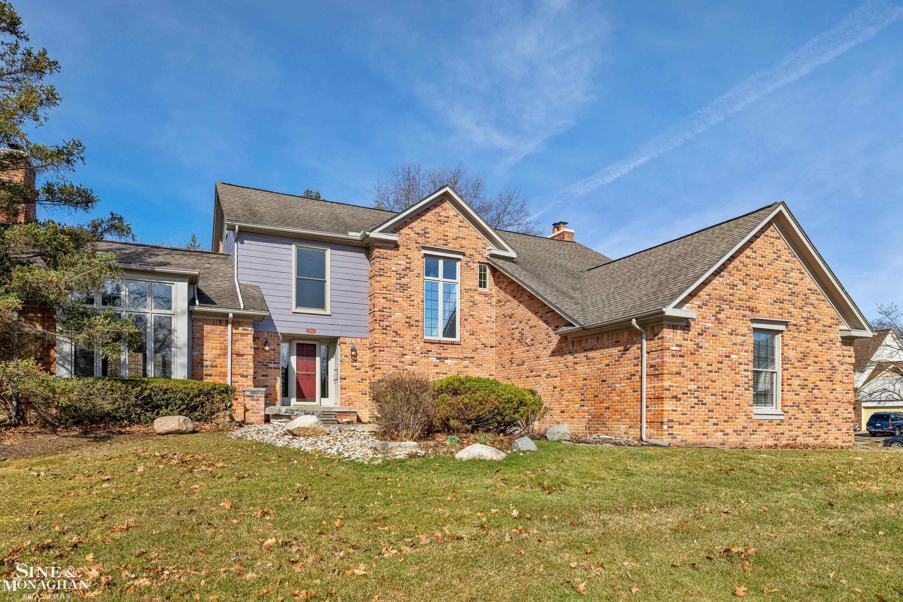 610 Deerfield Court Rochester, MI 48309 - Photo 1 of 55 50169343-cc64aab7-5683-40ba-933b-448644395ca8.JPG