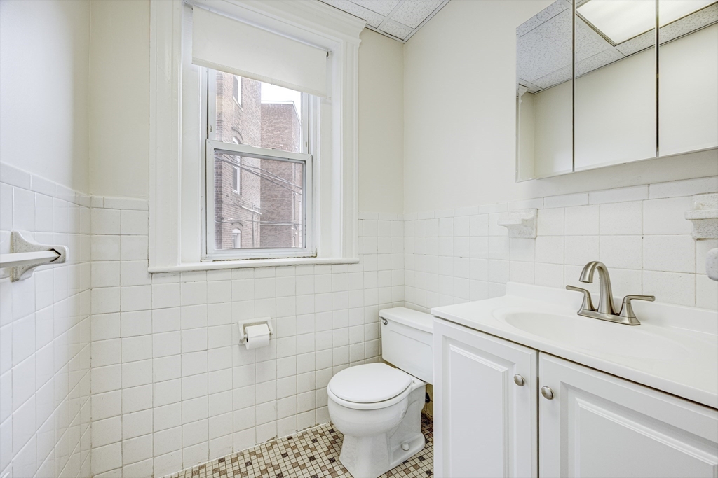 9 Clinton Path, Unit 1 Brookline, MA 02445 - Photo 25 of 30