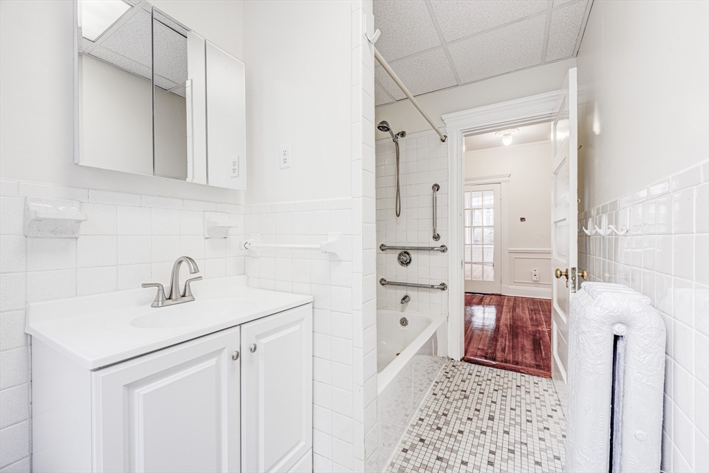 9 Clinton Path, Unit 1 Brookline, MA 02445 - Photo 26 of 30