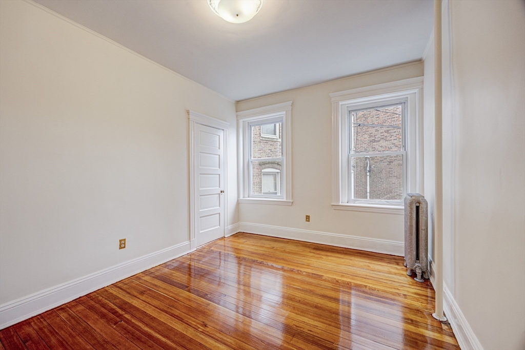 9 Clinton Path, Unit 1 Brookline, MA 02445 - Photo 6 of 30