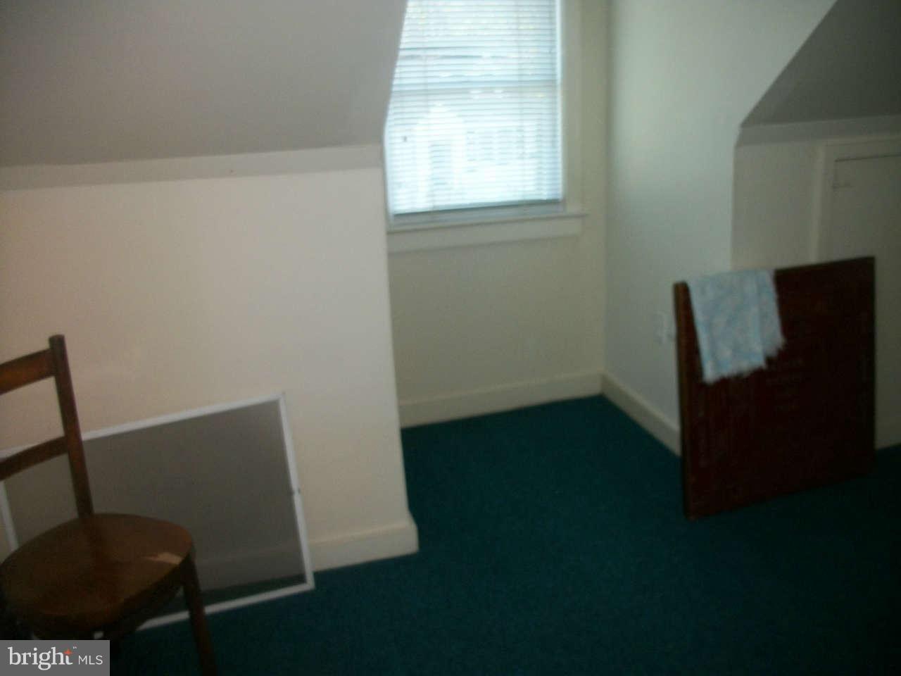 1502 Moffet Road Silver Spring, MD 20903 - Photo 11 of 22 Interior (General)