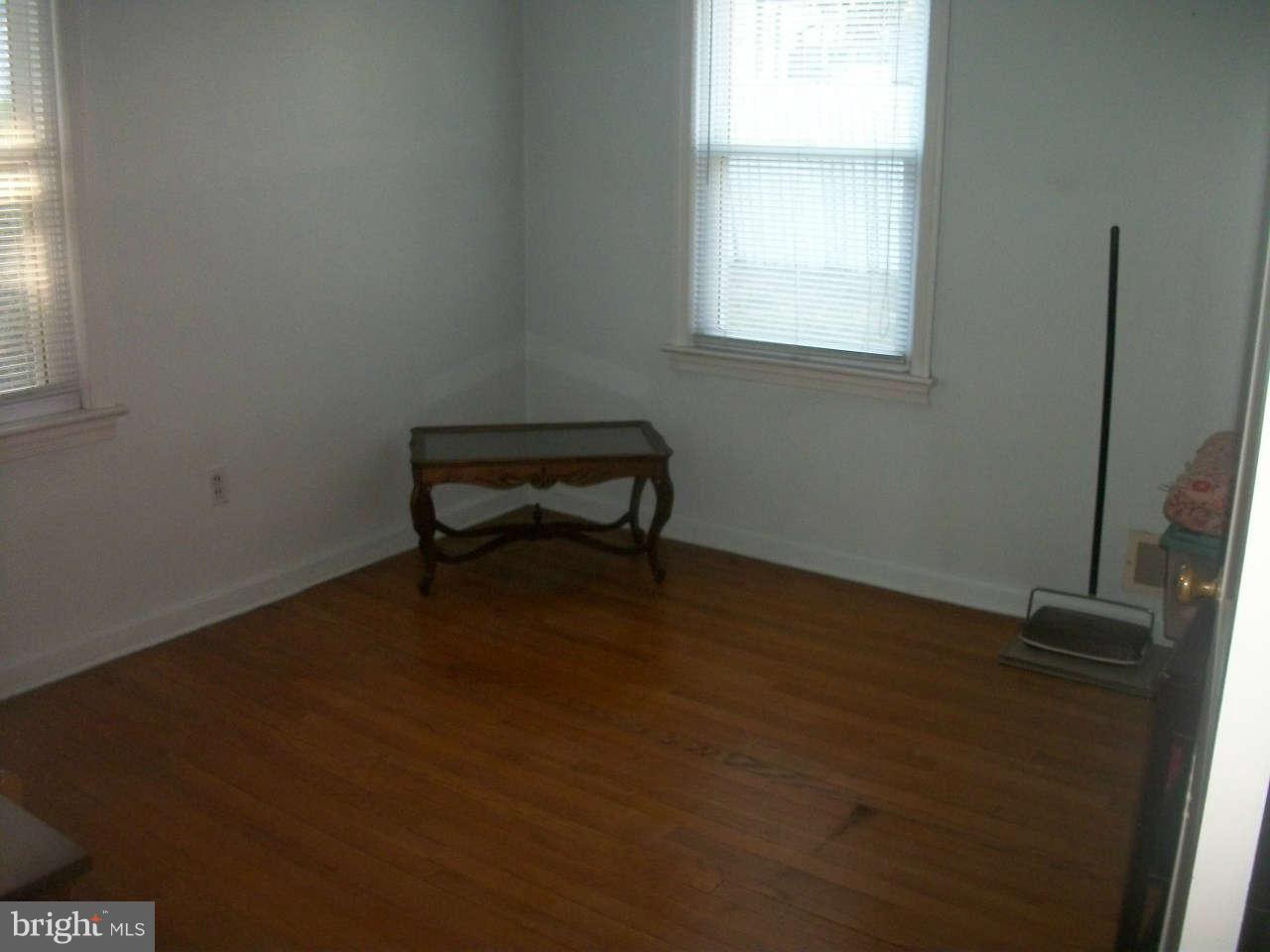 1502 Moffet Road Silver Spring, MD 20903 - Photo 5 of 22 Bedroom