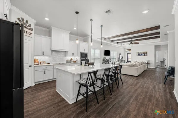 $399,900 | 707 Eagle Pass Drive, Salado, TX 76571