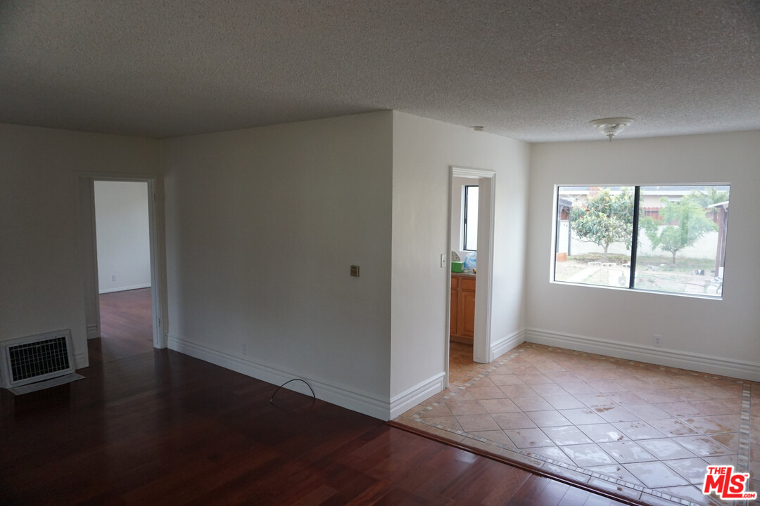2068 Middlebrook Road Torrance, CA 90501 - Photo 3 of 14 Gallery Image 3