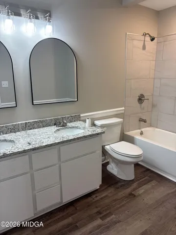 $278,900 | 422 Lake Front Drive, Warner Robins, GA 31088