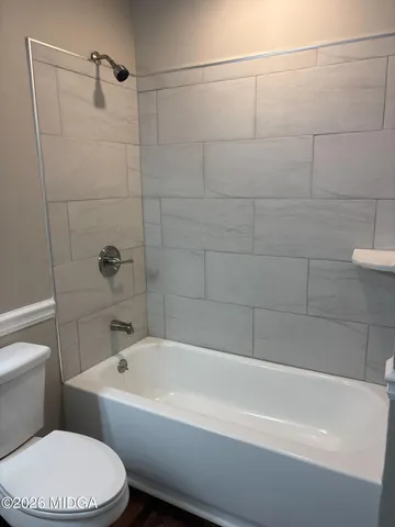 $278,900 | 422 Lake Front Drive, Warner Robins, GA 31088