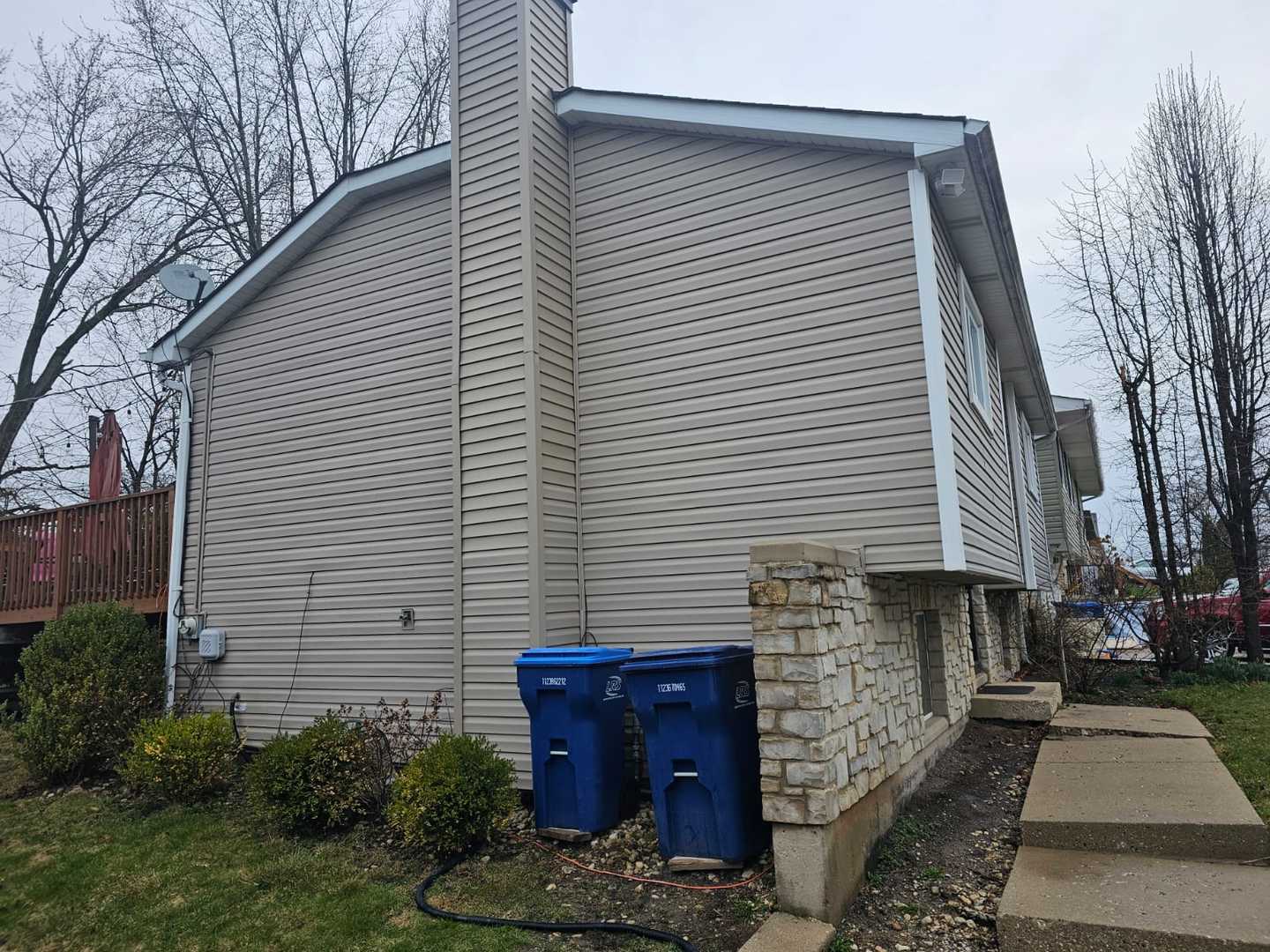 2216 Edgewood Road Waukegan, IL 60087 - Photo 4 of 5 Gallery Image 4