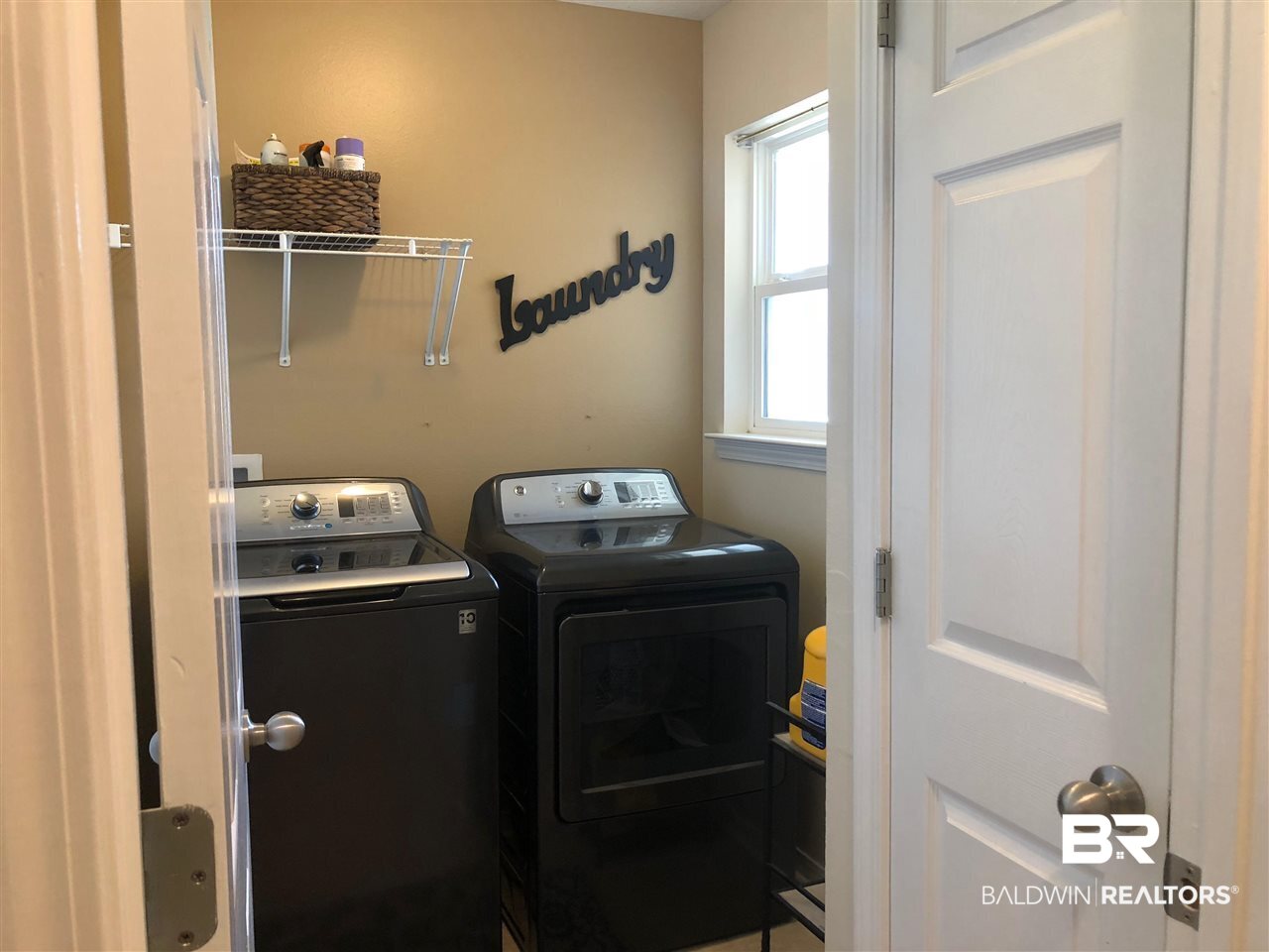21689 Shadowbrook Street Robertsdale, AL 36567 - Photo 9 of 21 Laundry Room