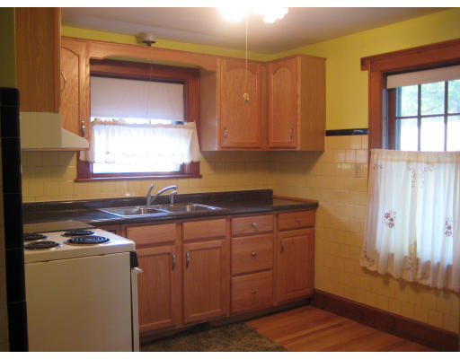 20 Greenwood Road Walpole, MA 02081 - Photo 2 of 6 Gallery Image 2