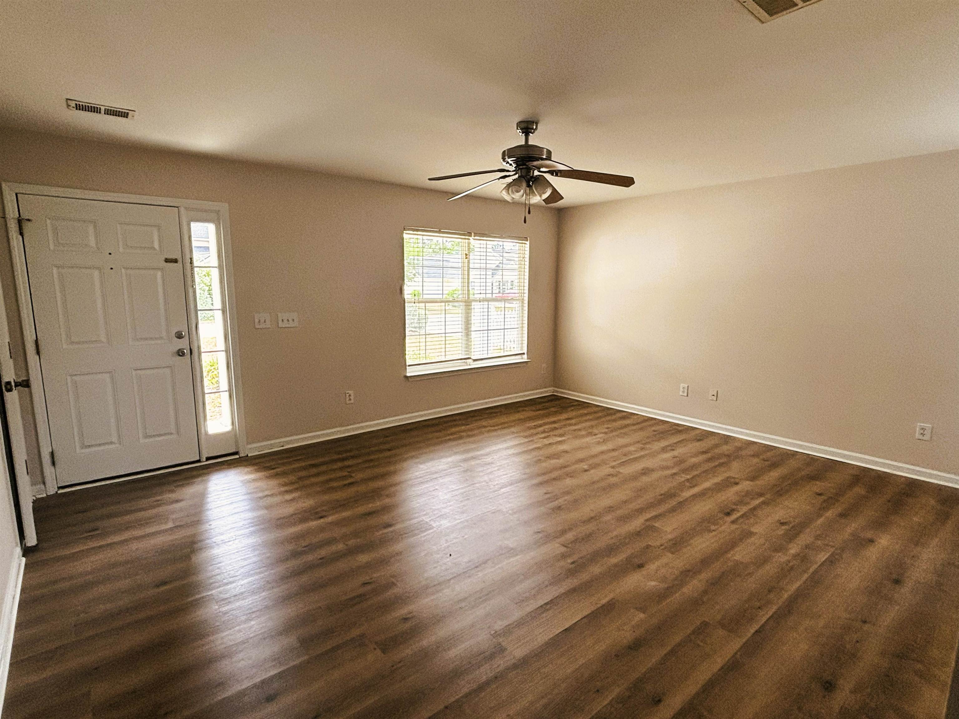 9050 Gatewick Court Myrtle Beach, SC 29579 - Photo 3 of 22