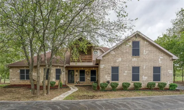 $3,495 | 10001 Hill Top Drive, Cleburne, TX 76033