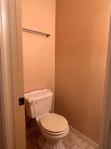 $3,495 | 10001 Hill Top Drive, Cleburne, TX 76033