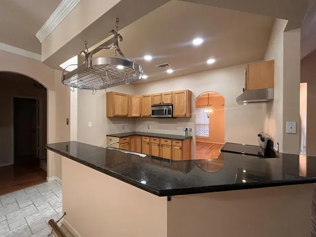 $3,495 | 10001 Hill Top Drive, Cleburne, TX 76033