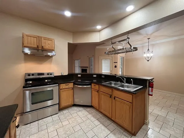 $3,495 | 10001 Hill Top Drive, Cleburne, TX 76033