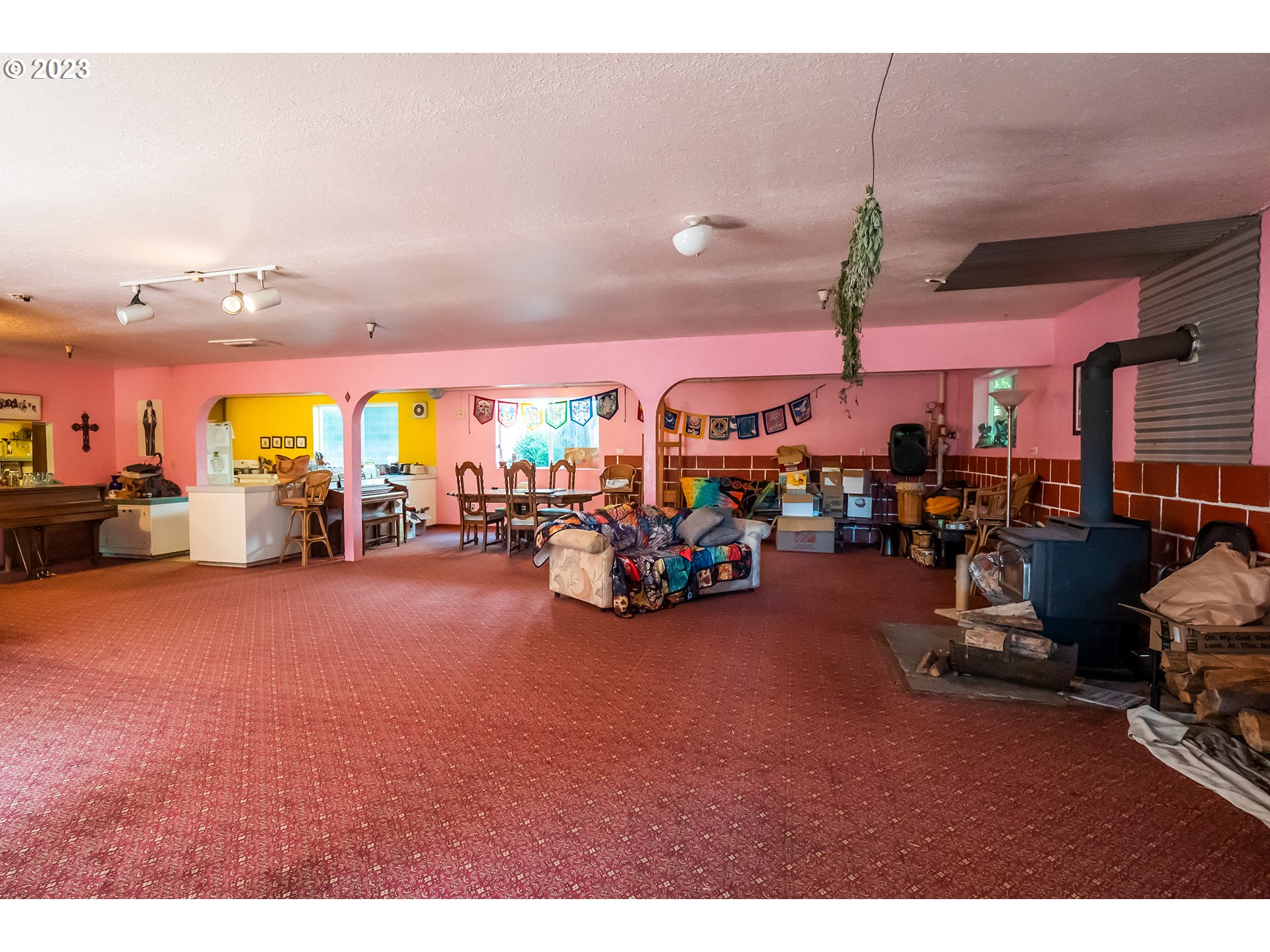 18624 Highway 36 Blachly, OR 97412 - Photo 31 of 46 a view of a room with gym equipment