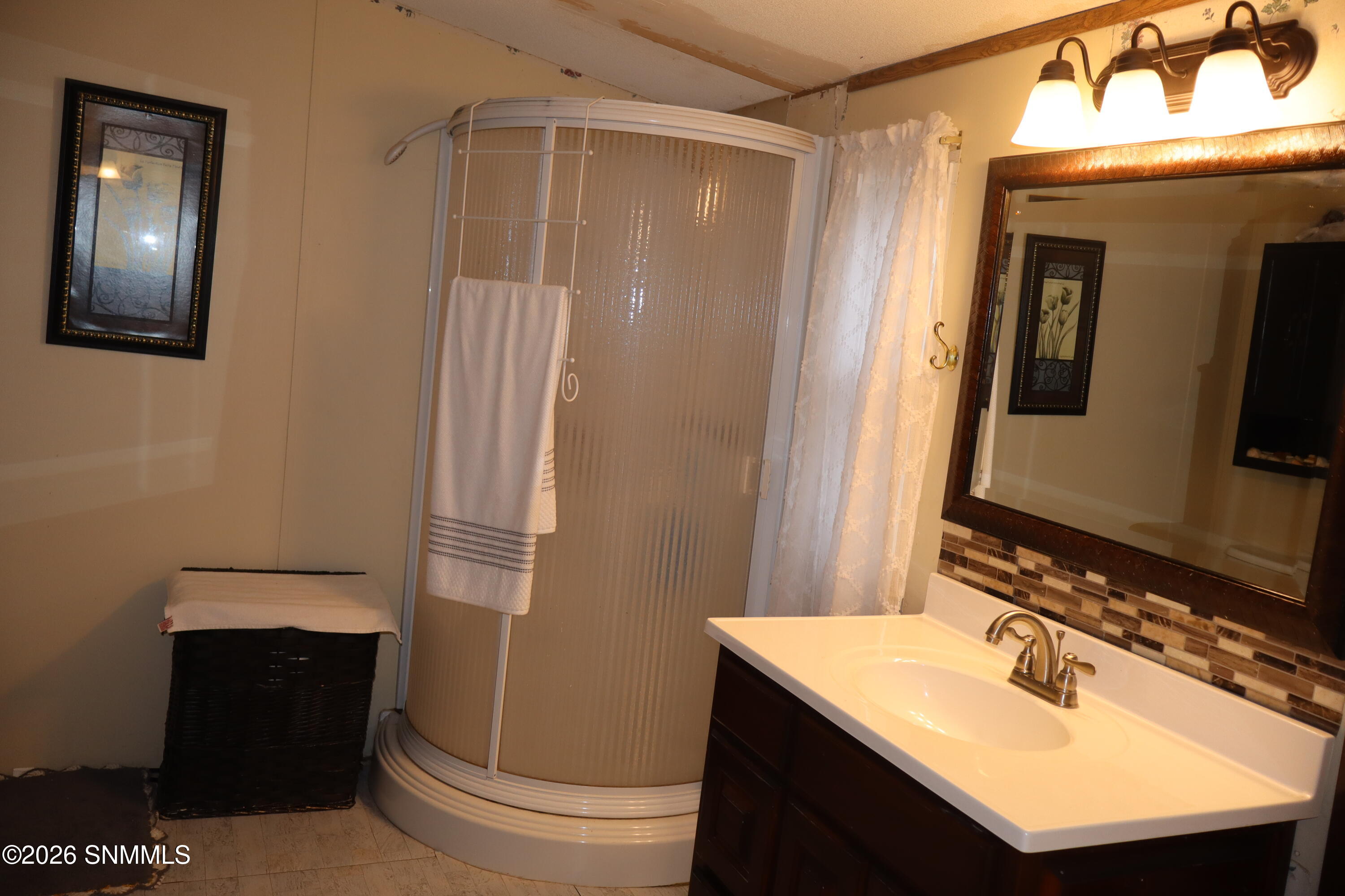 4870 Warm Springs Road Southeast Deming, NM 88030 - Photo 14 of 21 IMG_0644