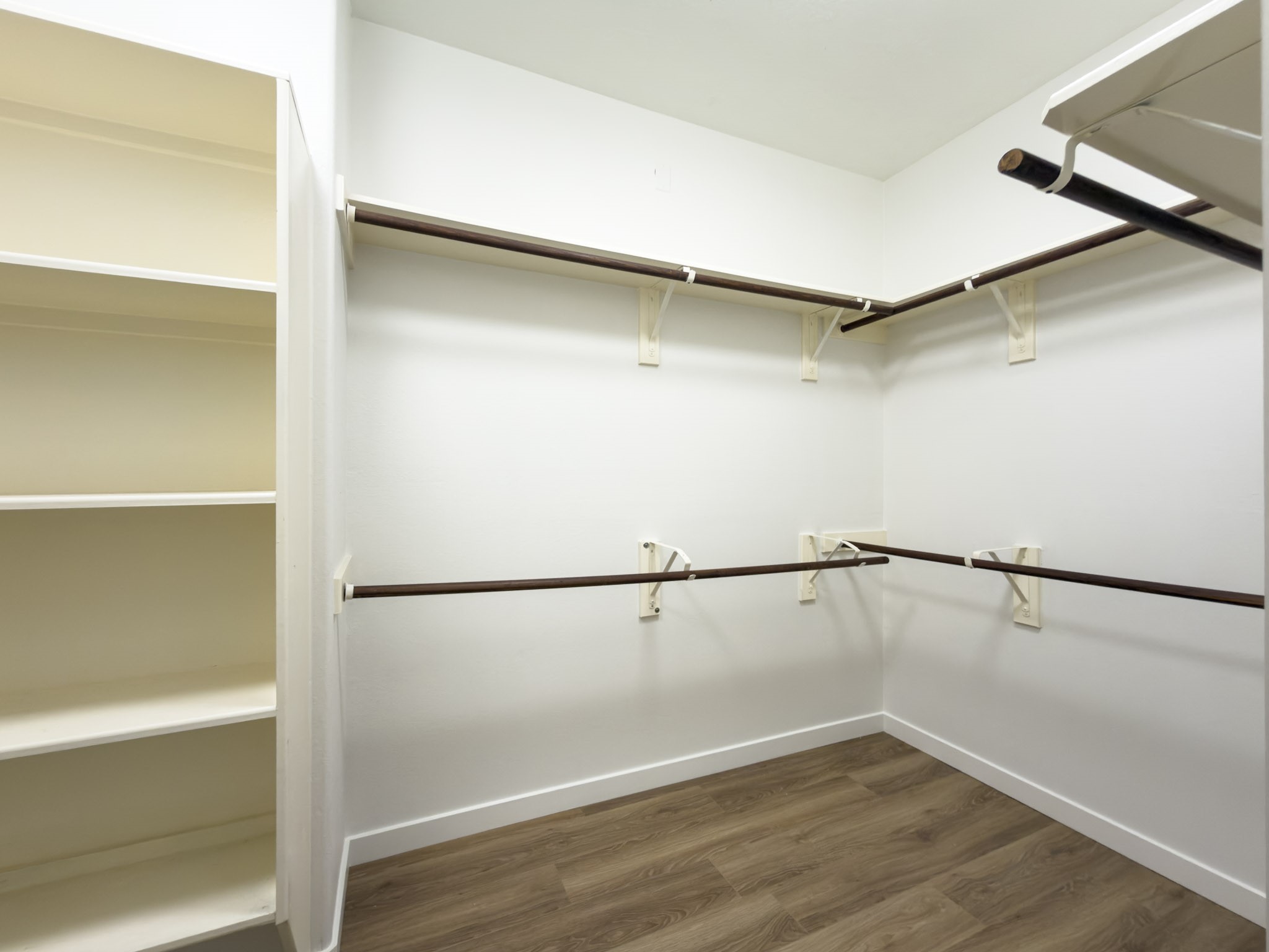 2802 Ridgeglen Lane Houston, TX 77082 - Photo 24 of 37 Gallery Image 24
