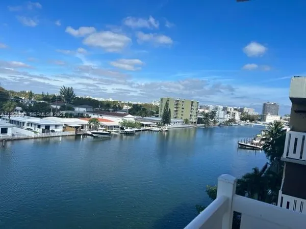 $2,650 | 7900 Tatum Waterway Drive, Unit 503, Miami Beach, FL 33141