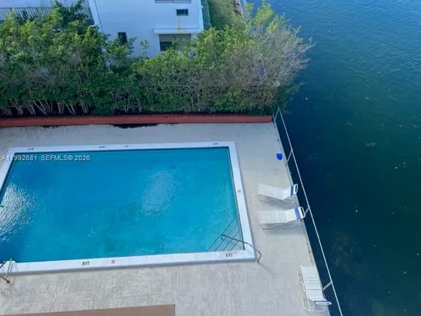 $2,650 | 7900 Tatum Waterway Drive, Unit 503, Miami Beach, FL 33141