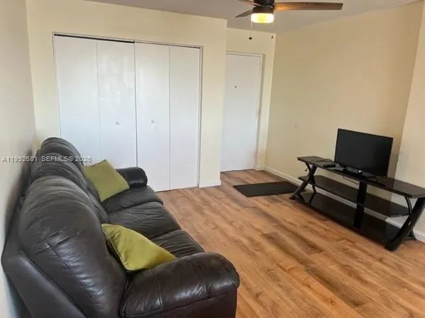 $2,650 | 7900 Tatum Waterway Drive, Unit 503, Miami Beach, FL 33141