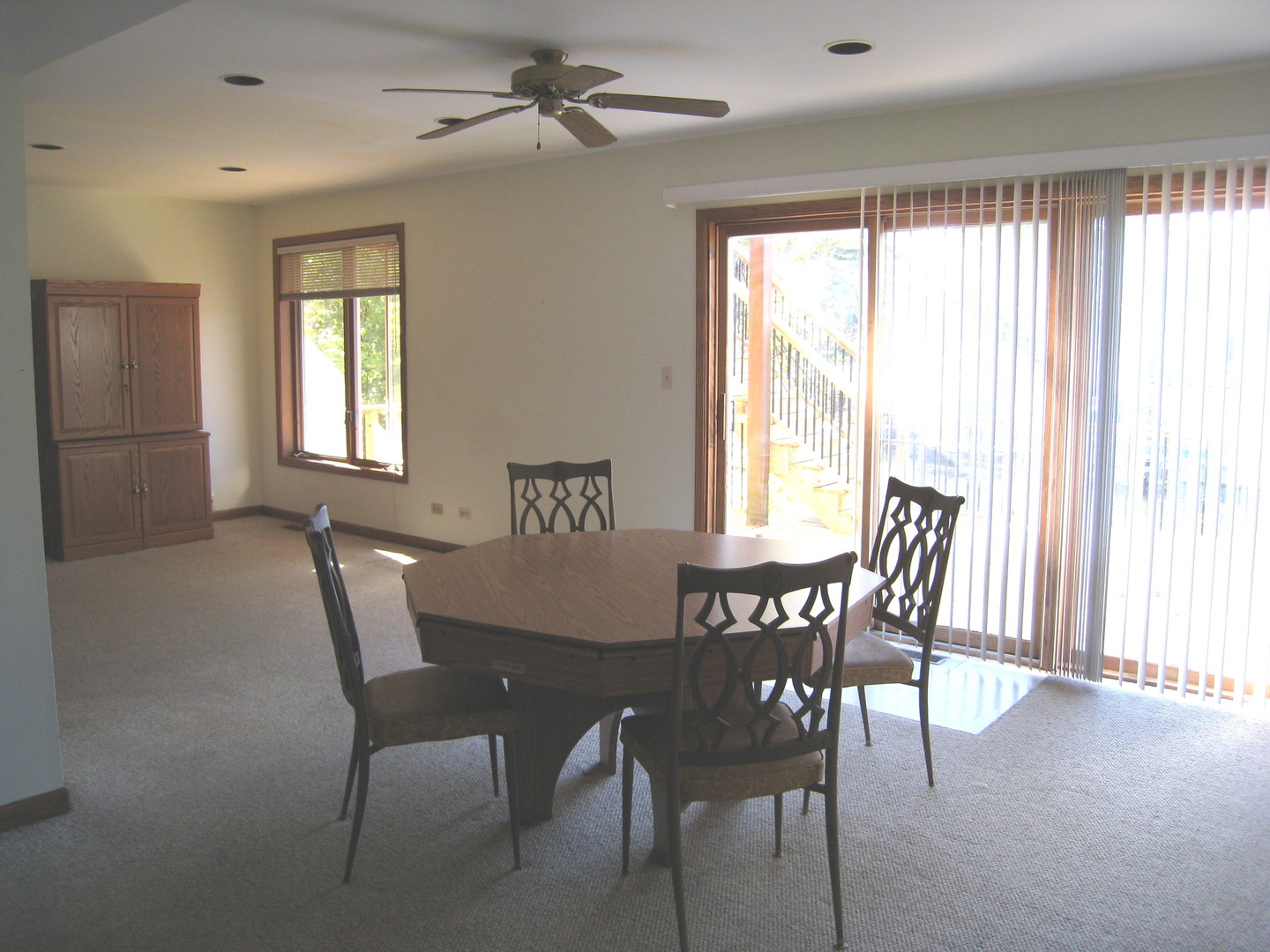 426 Castle Road McHenry, IL 60051 - Photo 21 of 35 Gallery Image 21
