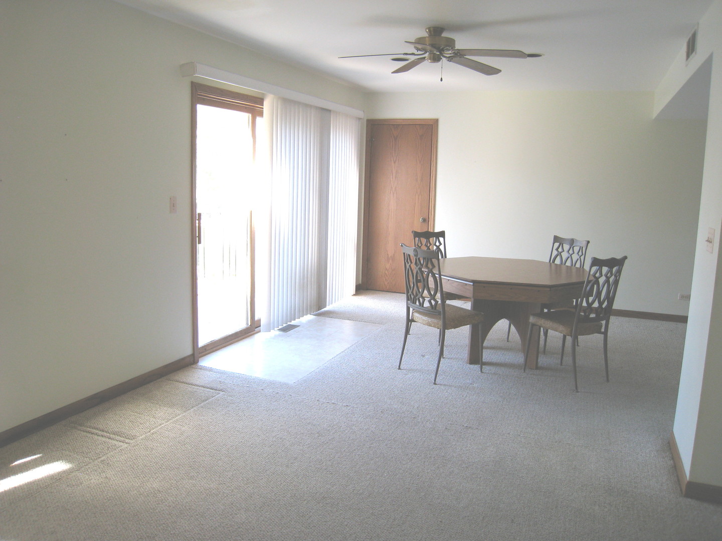 426 Castle Road McHenry, IL 60051 - Photo 22 of 35 Gallery Image 22