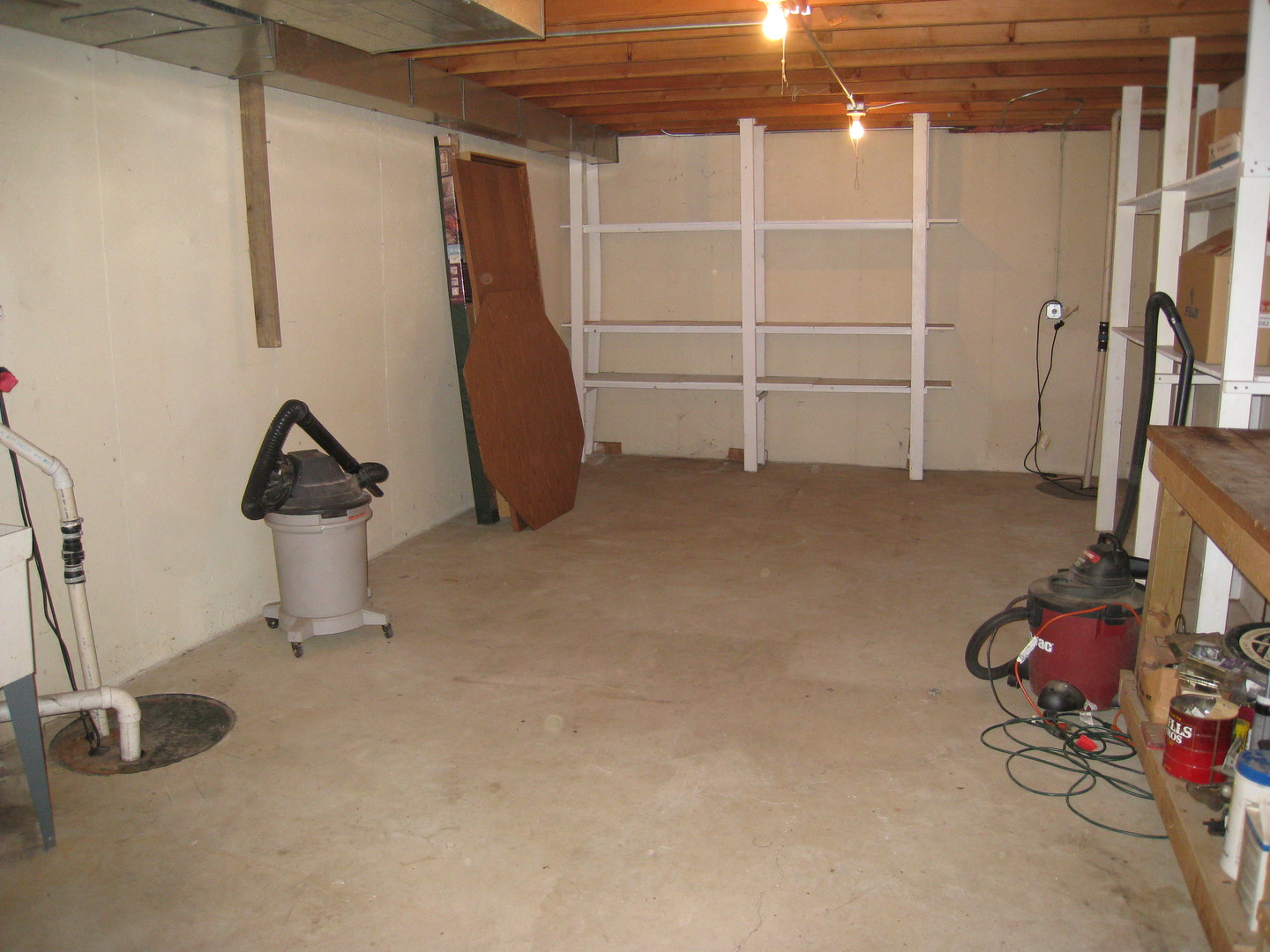 426 Castle Road McHenry, IL 60051 - Photo 28 of 35 Gallery Image 28