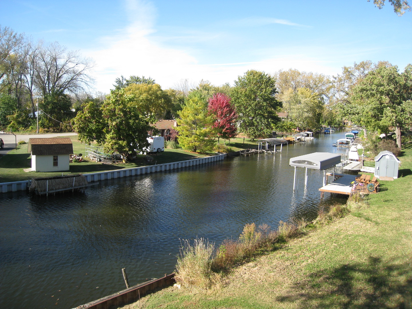 426 Castle Road McHenry, IL 60051 - Photo 3 of 35 Gallery Image 3