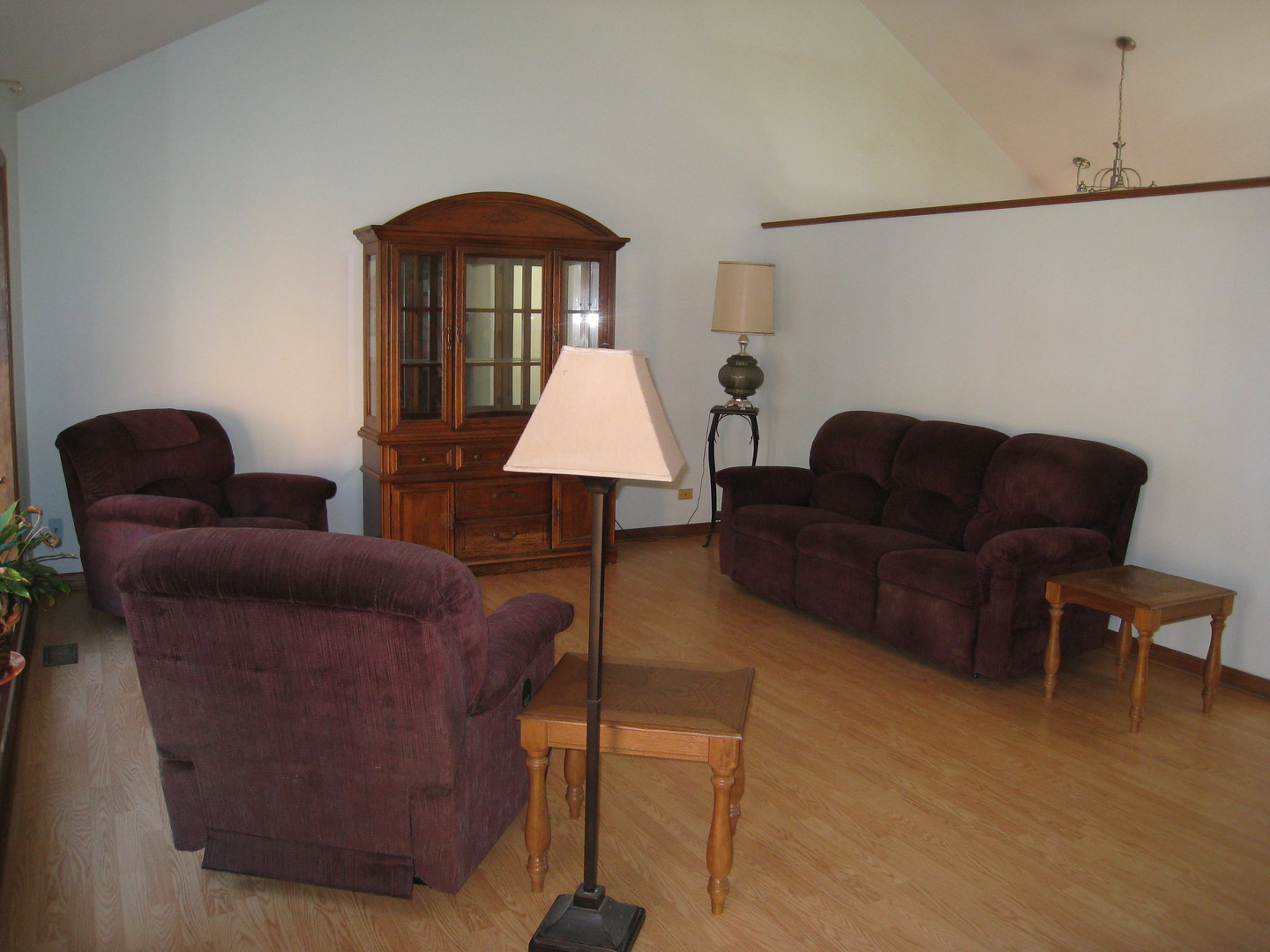 426 Castle Road McHenry, IL 60051 - Photo 6 of 35 Gallery Image 6
