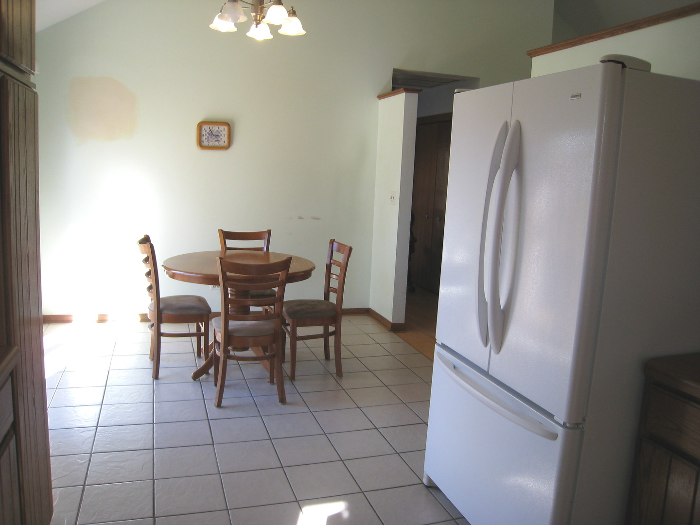 426 Castle Road McHenry, IL 60051 - Photo 10 of 35 Gallery Image 10
