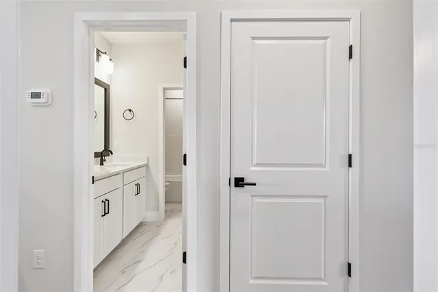 $1,079,990 | 1559 Running Tide Place, Sarasota, FL 34240