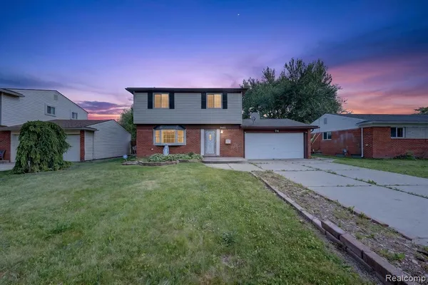 $345,000 | 8452 Doncaster Drive, Sterling Heights, MI 48312