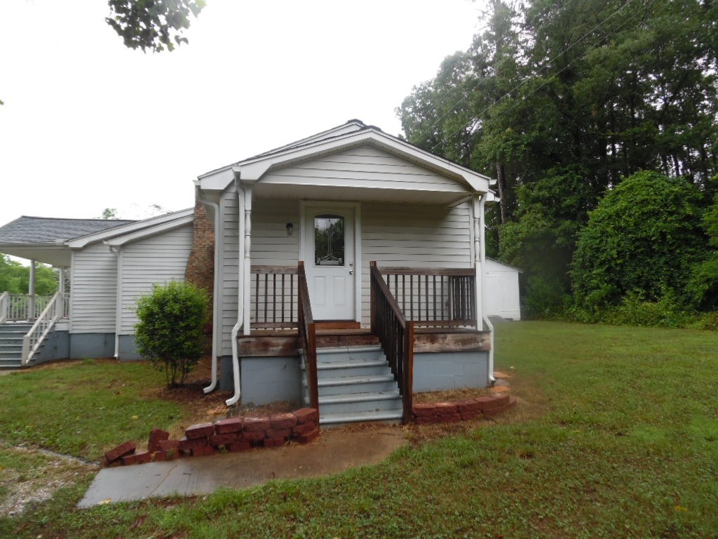 123 East Reedy Fork Road Seneca, SC 29678 - Photo 2 of 16 Gallery Image 2