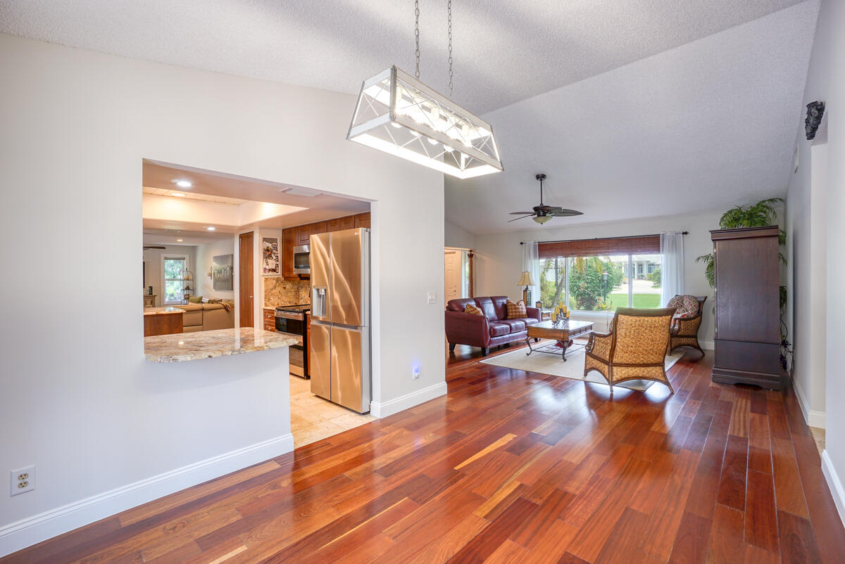 2122 Southwest Perry Terrace Stuart, FL 34997 - Photo 20 of 37 DSC05512