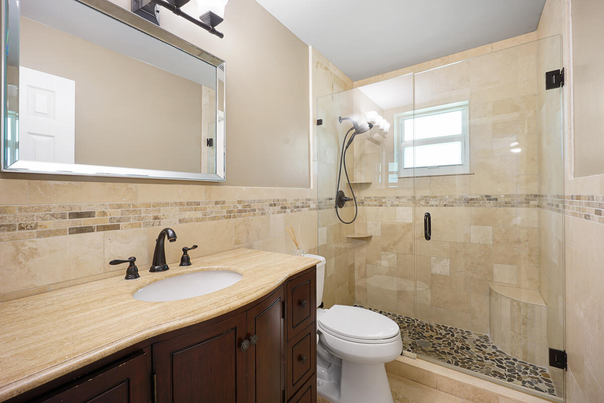 2122 Southwest Perry Terrace Stuart, FL 34997 - Photo 28 of 37 DSC05552