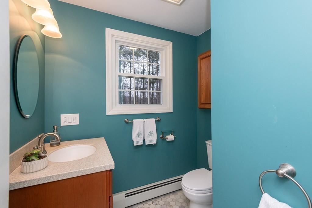 17 Bush Hill Road Ipswich, MA 01938 - Photo 10 of 42 Gallery Image 10